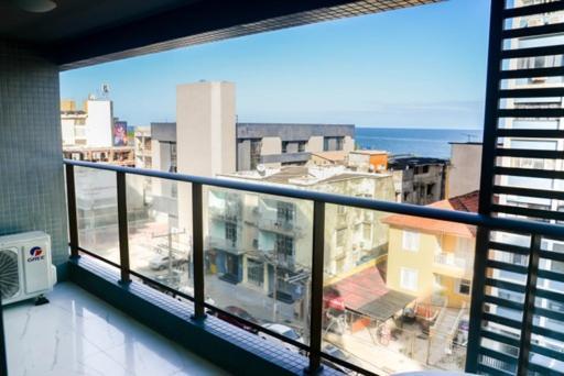 Smart Farol Da Barra - Vista Mar Com Varanda Arejada Apartamento Salvador Exterior foto